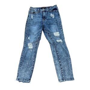 Judy Blue Women’s Boyfriend Fit Medium Wash Distressed Denim Jeans Sz 9/29 GUC